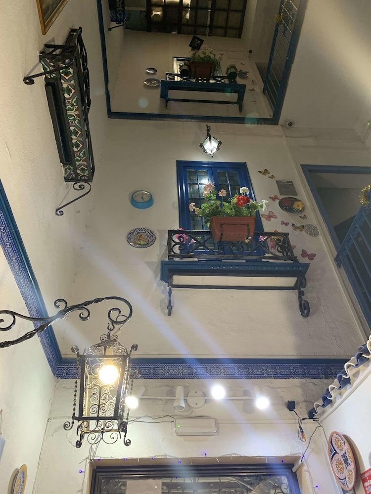 Pension Giraldilla Sevilla Exterior foto